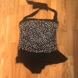 One piece bathing suit